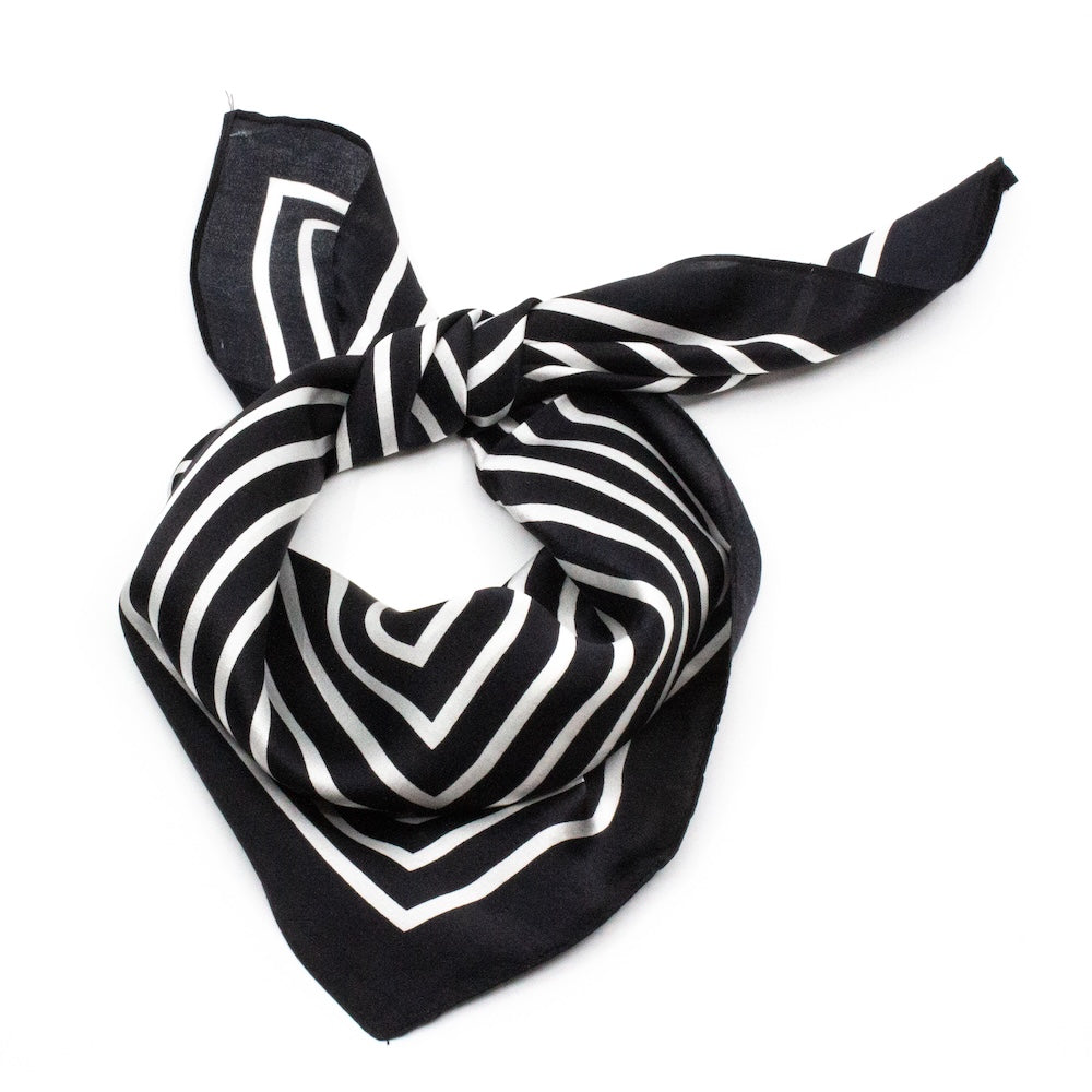 Paris Sidensjal 50x50cm Svart