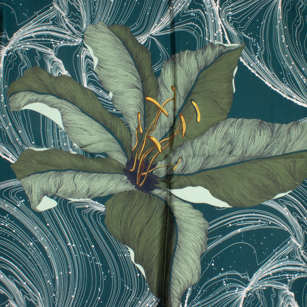 Detmold Silk Shawl Green