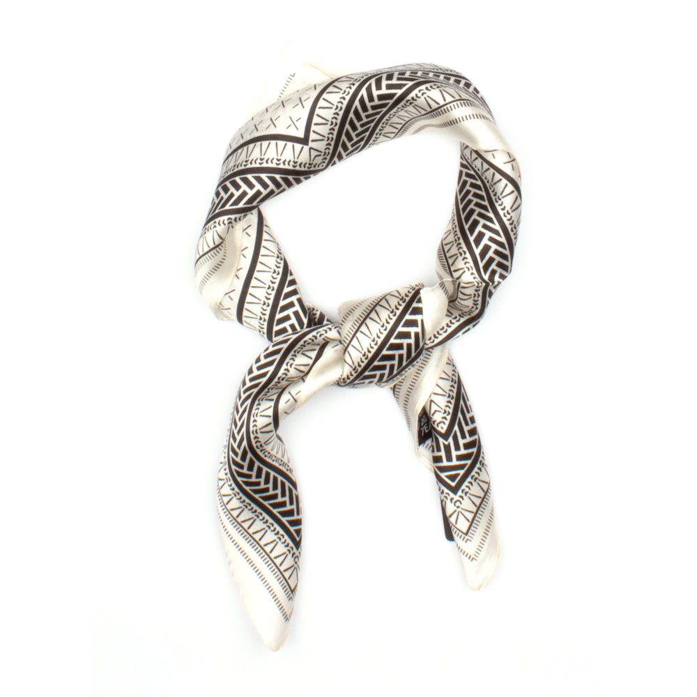 Jever Silk Shawl White
