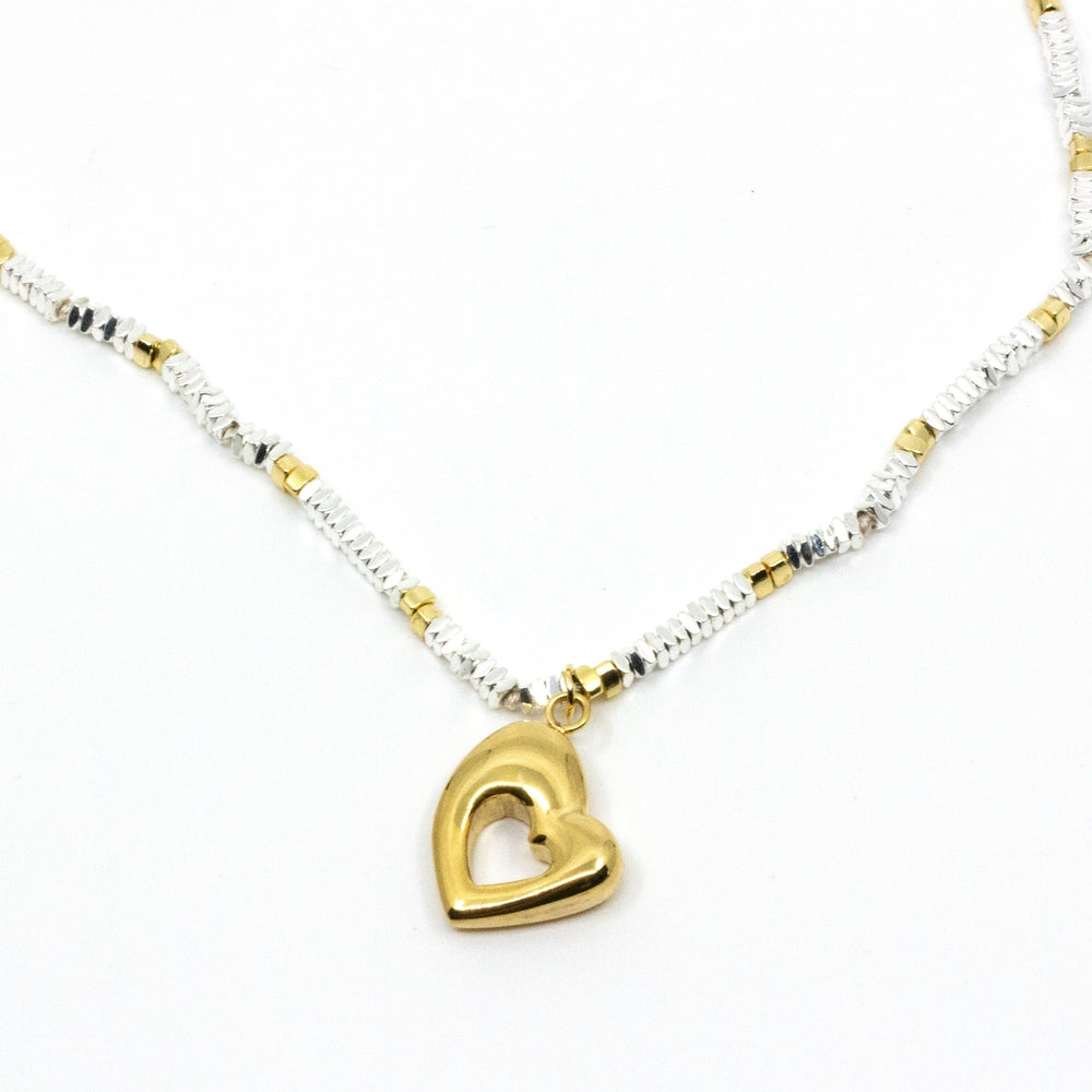 Retro Heart Necklace Gold