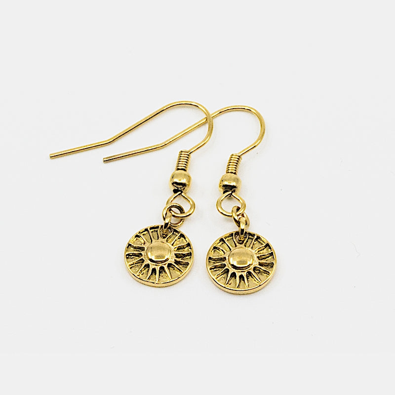 Sun Amulet Örhänge Guld Guld