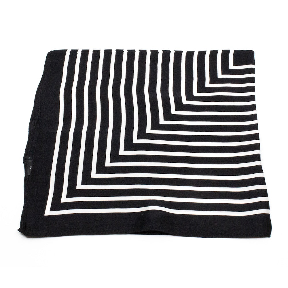 Paris Sidensjal 50x50cm Svart