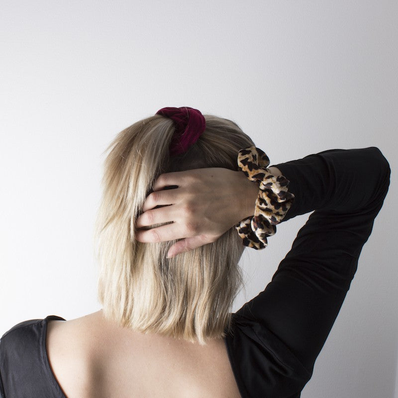 Velvet Scrunchie Grön Default Title
