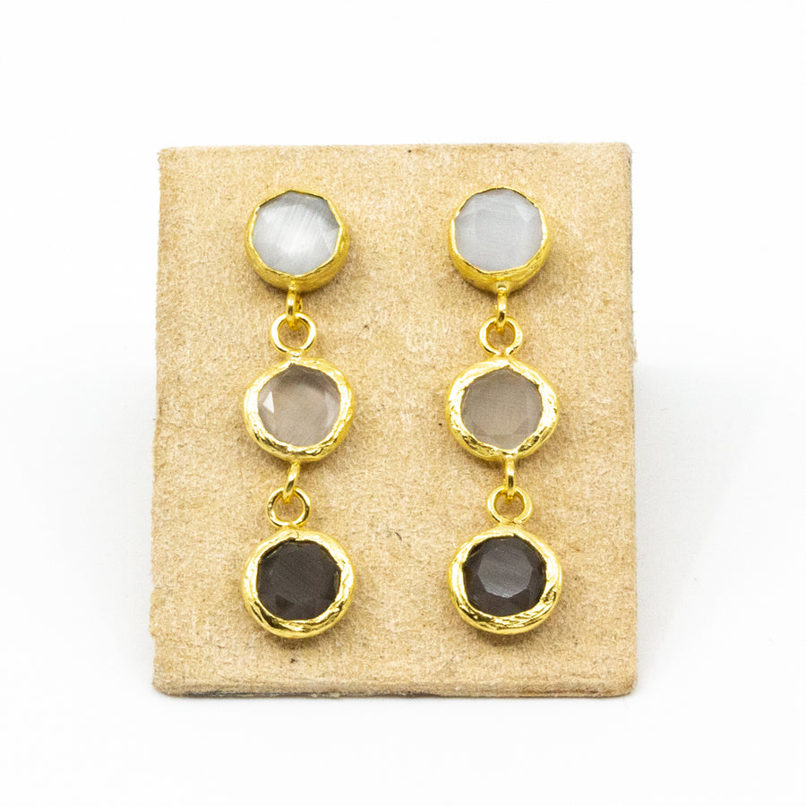 Triple Tau Earring Black